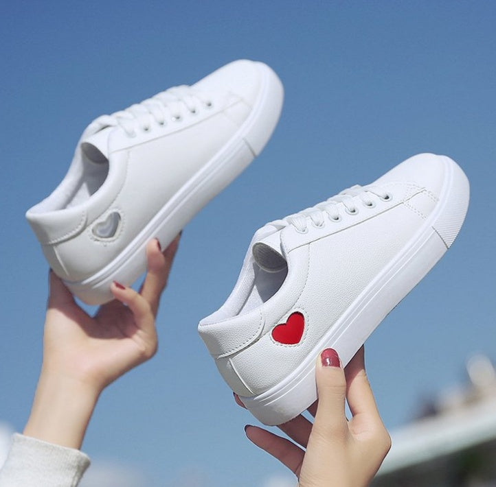 Love Sneakers - Fashion New Woman PU Leather Shoes Ladies Breathable Cute Heart Flats Casual Shoes White Sneakers